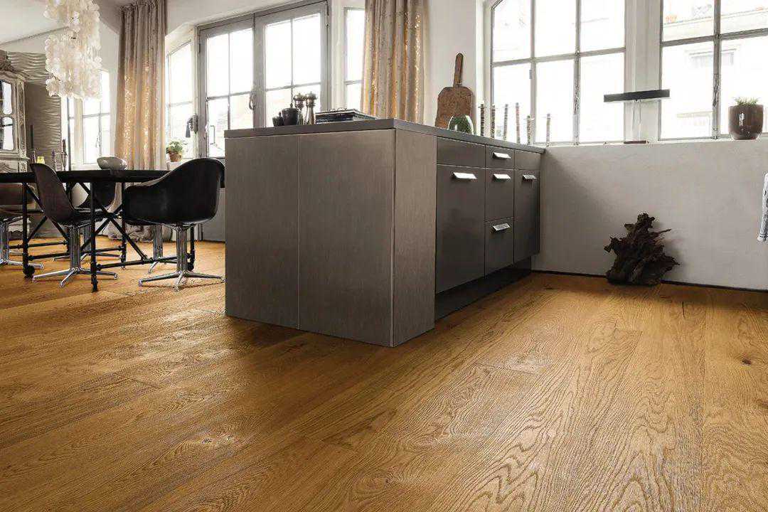 智木瑱芯-高端全屋定制生态健康板材-沭阳县永驰木业有限公司出品