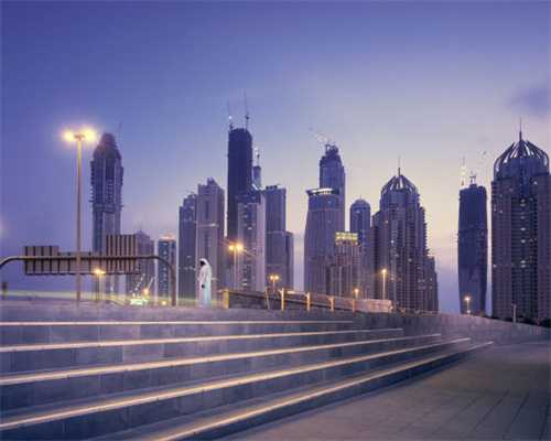 广西扶绥润泓木业取得木材加工用木皮送料机专利，辅助木皮压合平整