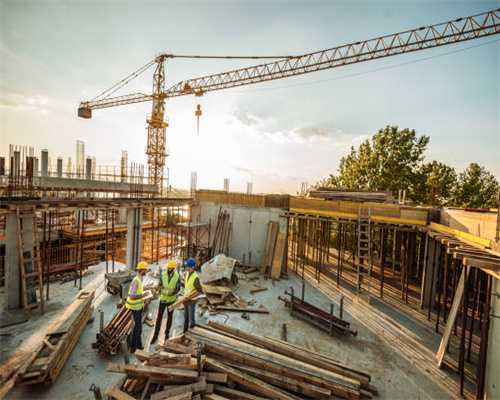 中国电线杆用水泥，而美国满街木头杆？专家：你以为美国不想吗？