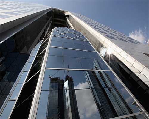 港南一木业企业失火，消防正全力救援！